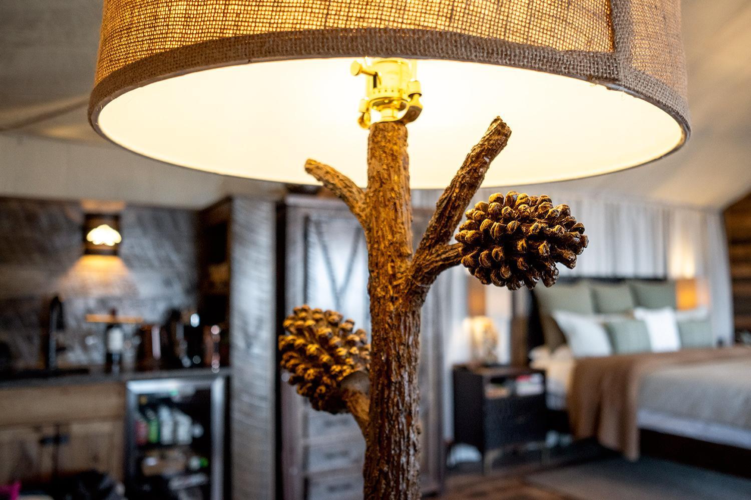 Elk & Embers Mountain Hideaway Hotel Уейнсвил Екстериор снимка